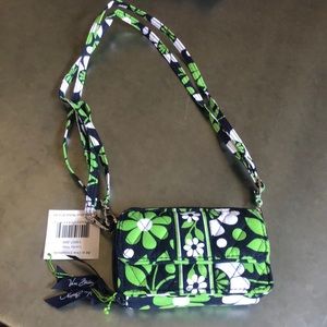 Vera Bradley Crossbody wallet